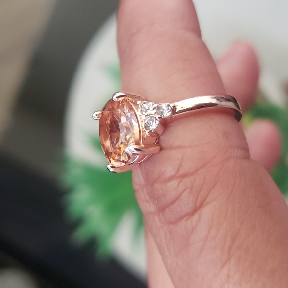 Sparkling Cubic Zirconia Rose Gold Ring - Picture 3 of 5